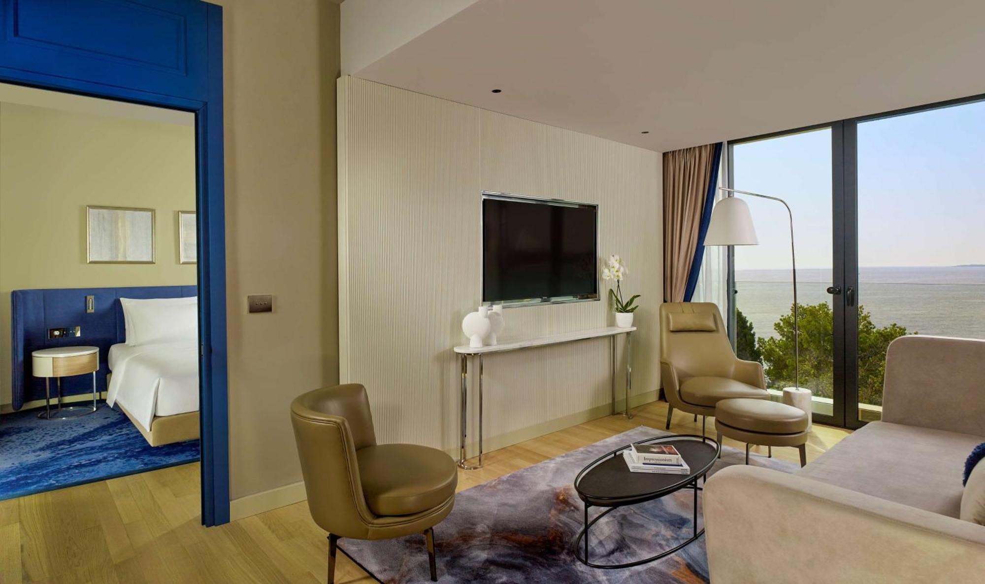 Grand Hotel Brioni Pula, A Radisson Collection Hotel Esterno foto A suite at the hotel