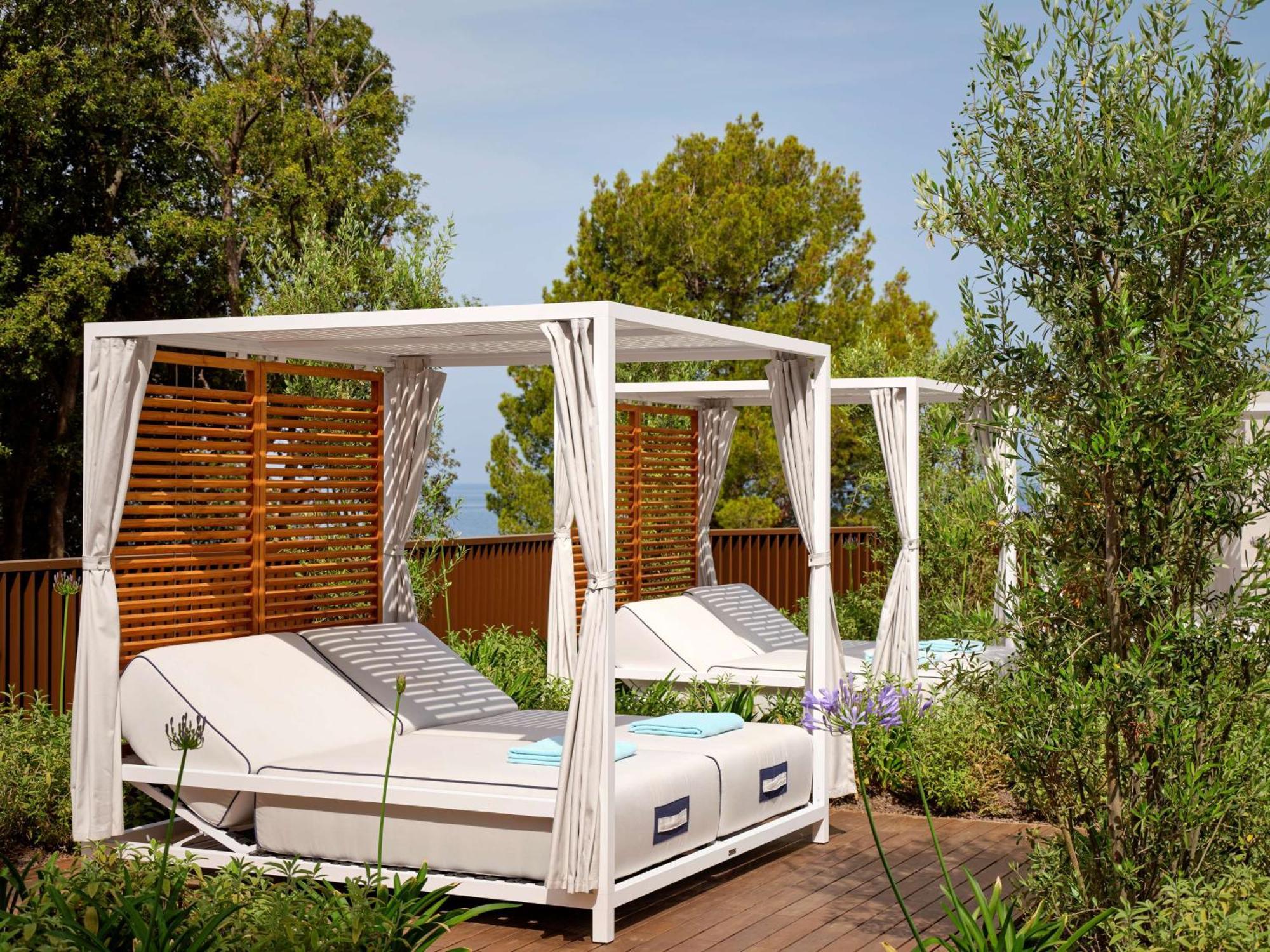 Grand Hotel Brioni Pula, A Radisson Collection Hotel Esterno foto Cabana